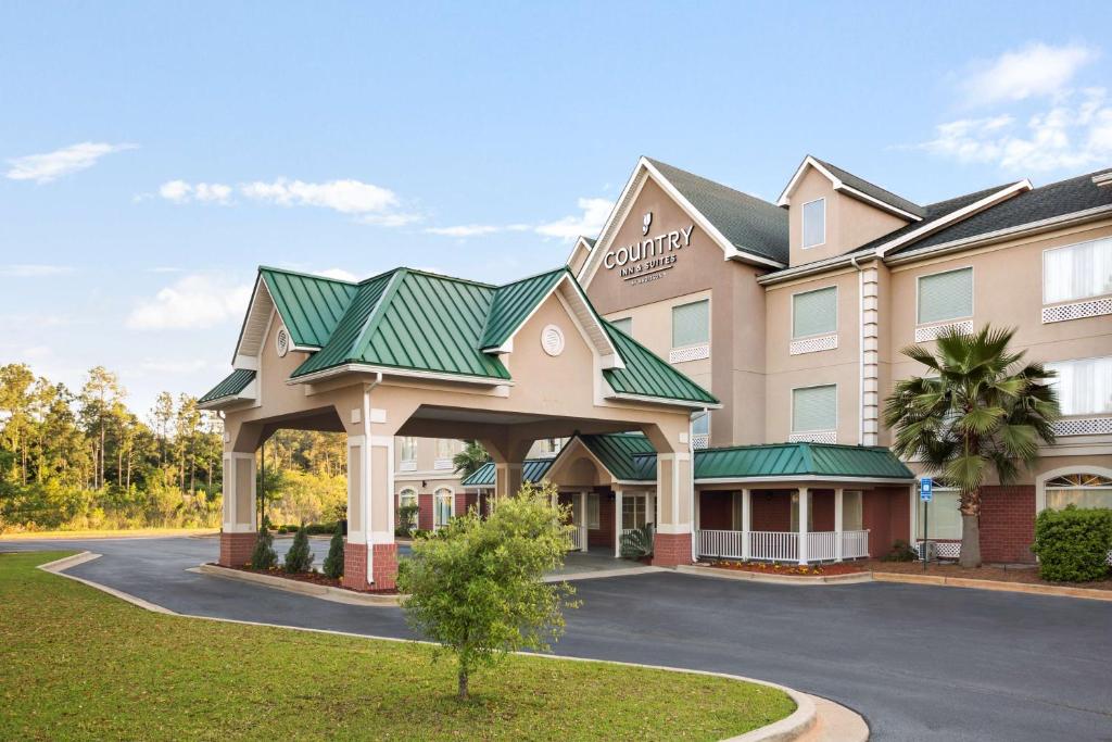 Country Inn & Suites by Radisson Albany GA Main image 1